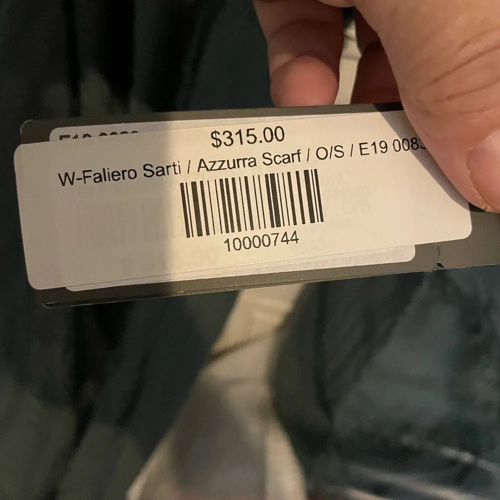 Faliero sarti Azzura scarf.